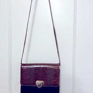 French of California Classic.  Black suede and tortouse color leather.